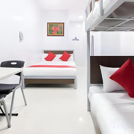 Oyo 152 Sangco Condotel