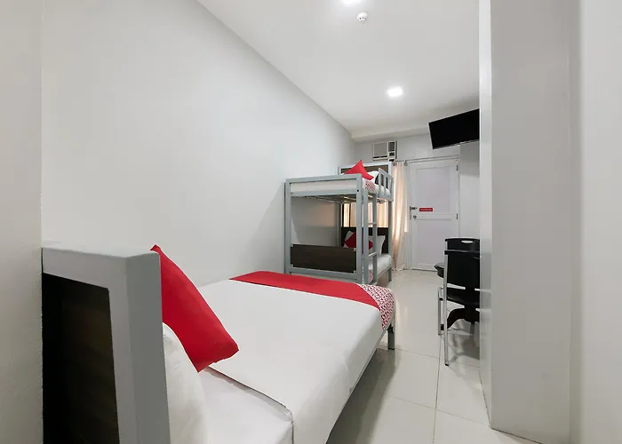 Oyo 152 Sangco Condotel Manila
