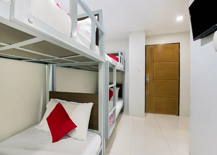 Oyo 152 Sangco Condotel Hotel 3*