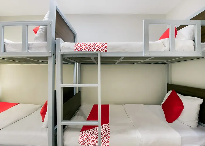 Oyo 152 Sangco Condotel Manila