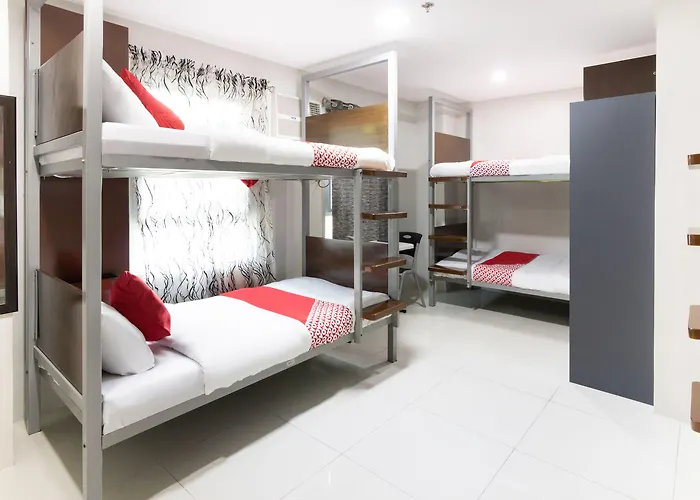 Oyo 152 Sangco Condotel 3* Manilla