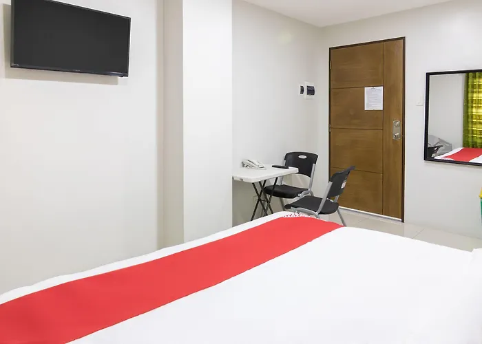 Oyo 152 Sangco Condotel Hotel 3*