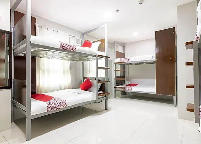 Hotel Oyo 152 Sangco Condotel 3*